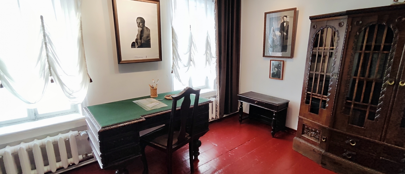 «Комната Кроткой»