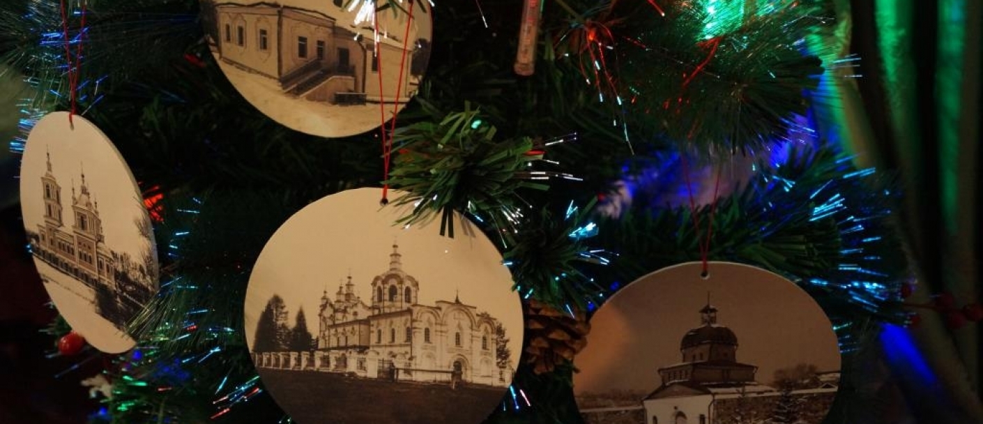 Кузнецкая ёлка зажглась!